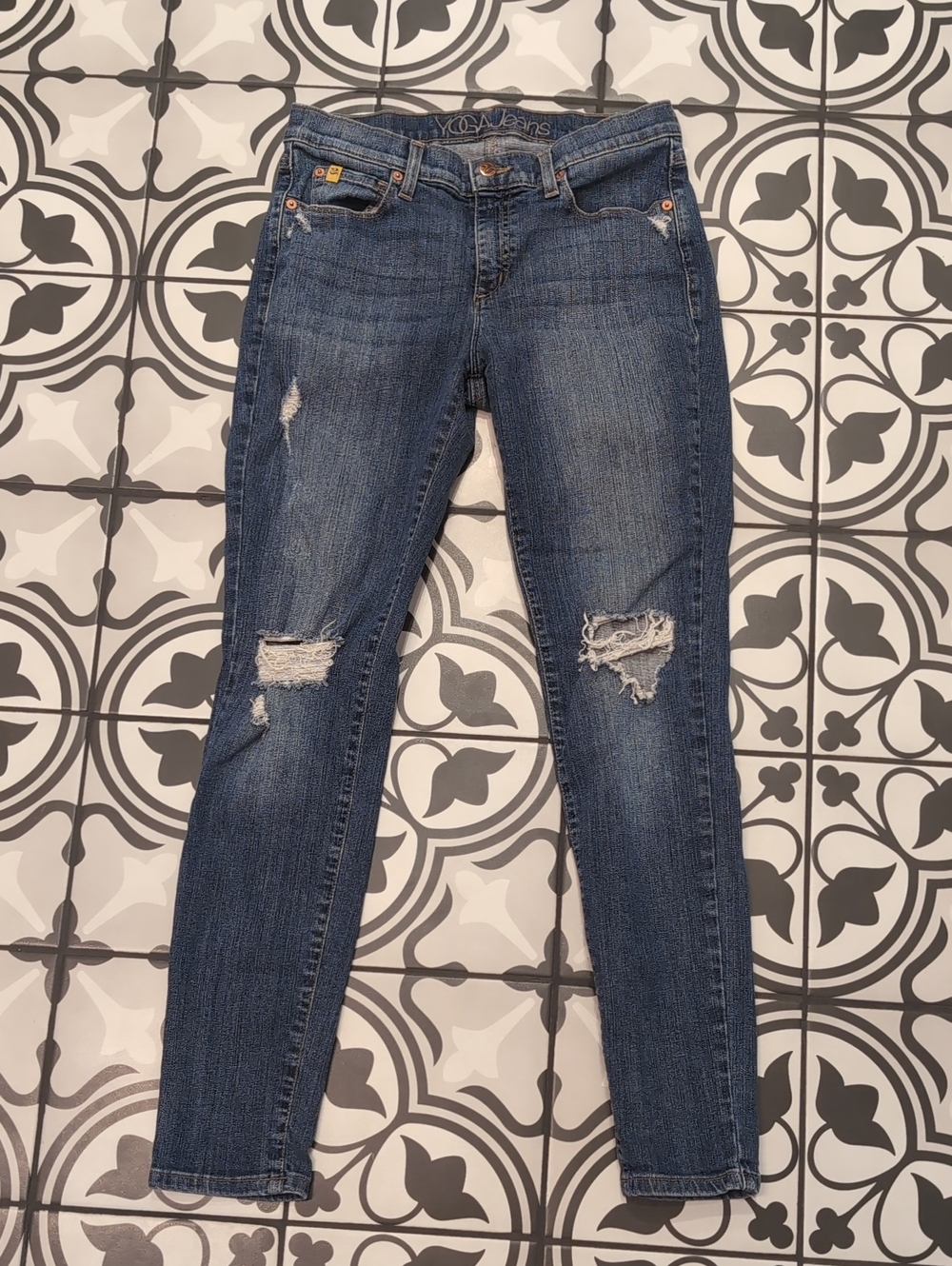 VOA Jeans Women's Distressed Blue Skinny Jeans